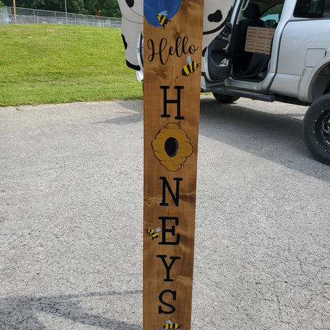 "Hello Honeys" Bumble Bee welcome sign