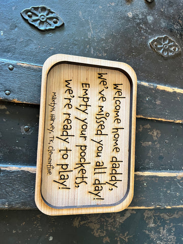 Personalized change tray