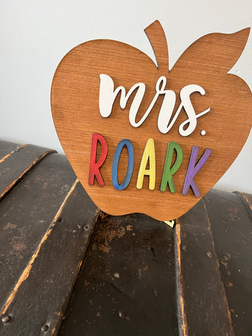 Teacher sign (3D lettering)